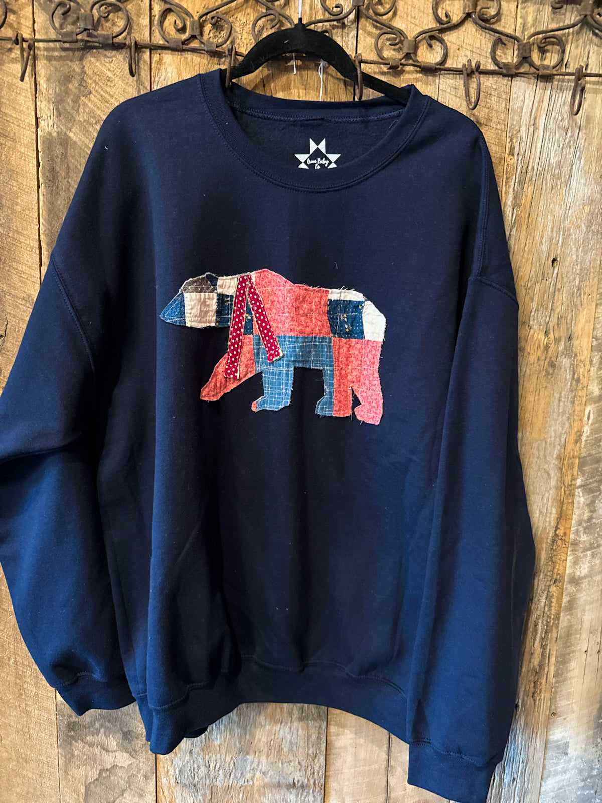 Oversized Polar Bear Sweatshirt (Navy)